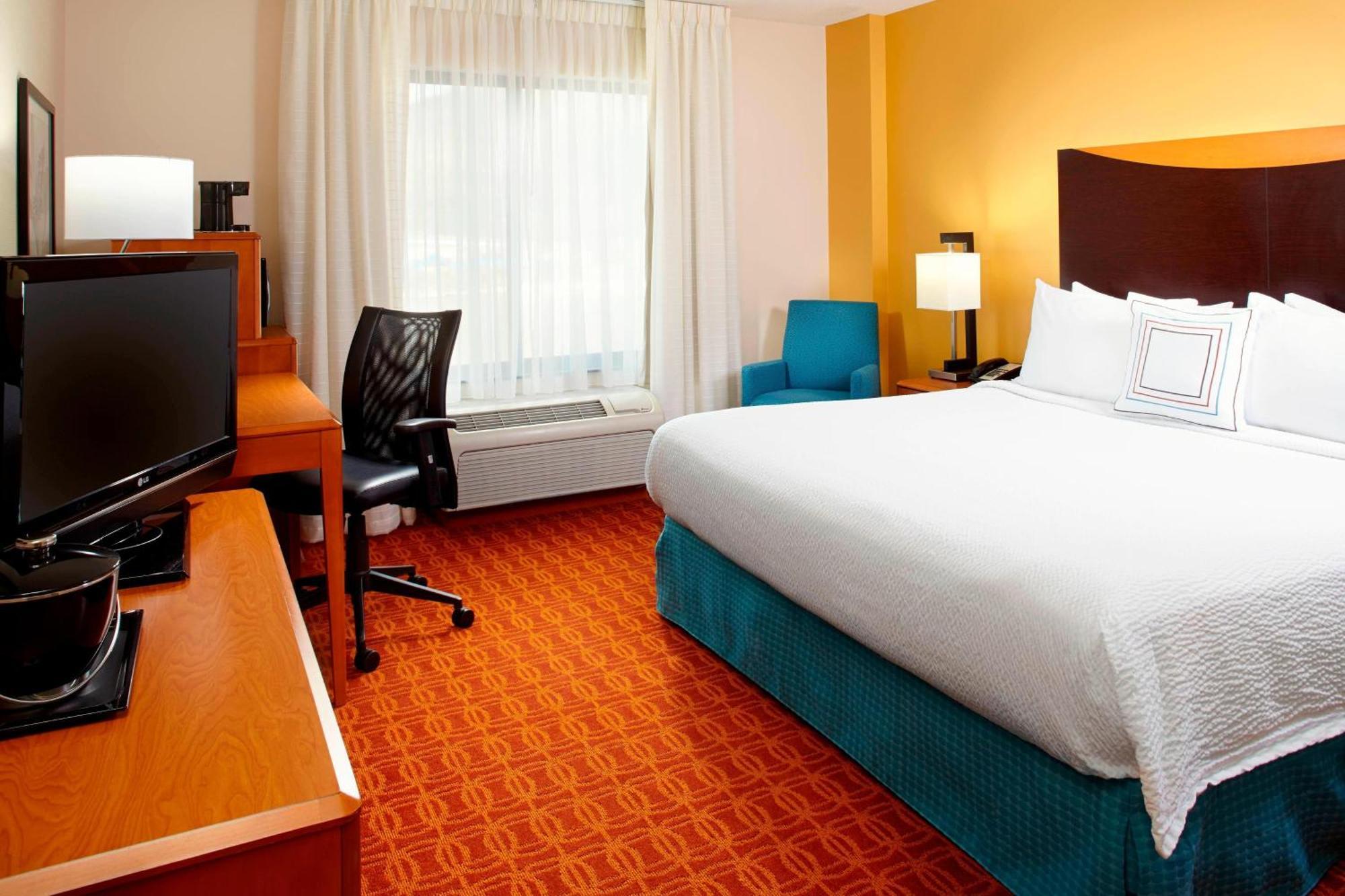 Fairfield Inn & Suites Pittsburgh Neville Island Робинсон-Тауншип Экстерьер фото