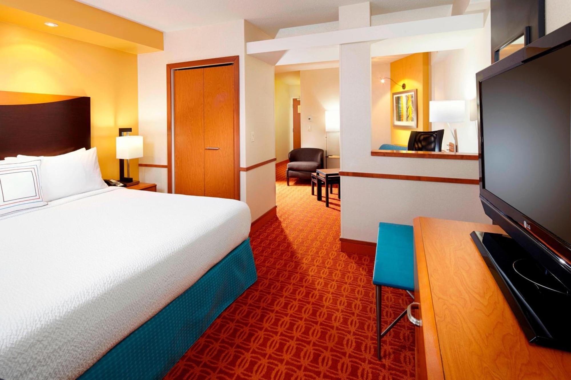 Fairfield Inn & Suites Pittsburgh Neville Island Робинсон-Тауншип Экстерьер фото